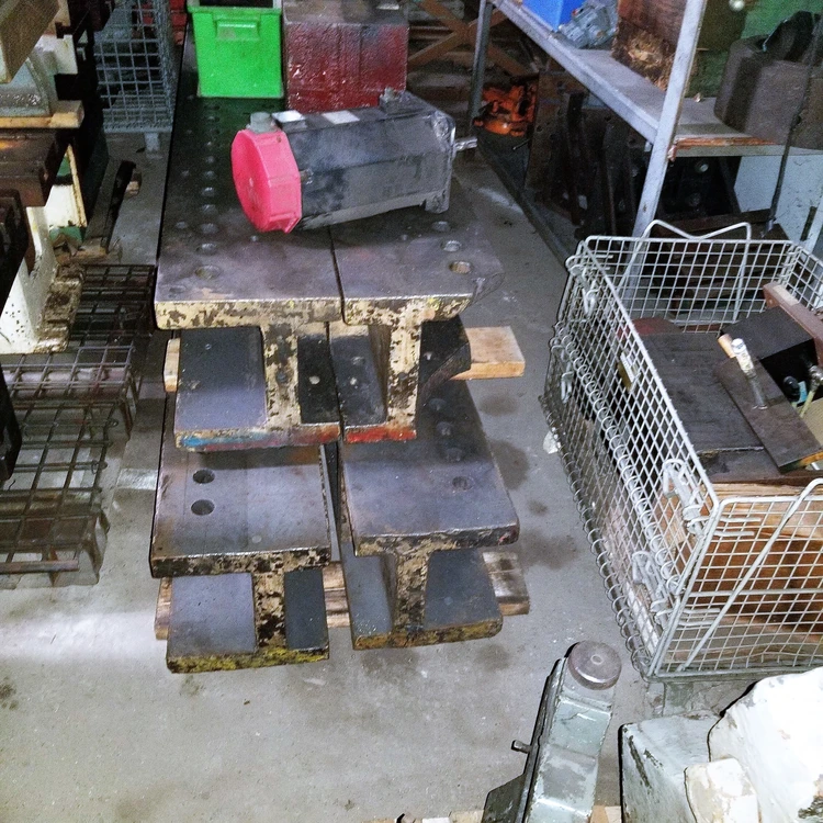 NO NAME _UNKNOWN_ Miscellaneous, Accessories, Etc., INDUSTRIAL WORK RISERS | Cleveland Machinery Sales, Inc.